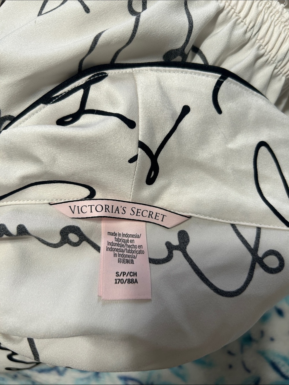 ❤️VICTORIAS SECRET 🤫 - Picture 9 of 9